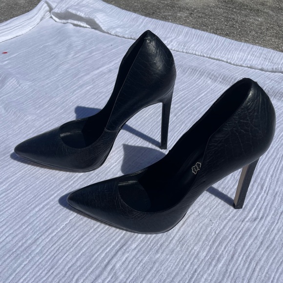 Aldo black heels - Picture 3 of 8